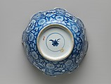 Monteith, Hard-paste porcelain, Chinese, for British market