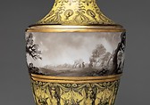 Vase with scenes of storm on land, Dihl et Guérhard (French, 1781–ca. 1824) (Manufacture de Monsieur Le Duc d’Angoulême, until 1789), Hard-paste porcelain decorated in polychrome enamels, gold, French, Paris