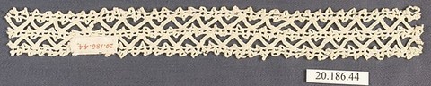 Strip, Bobbin lace, Italian