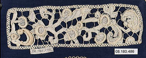 Pair of cuffs, Needle lace, gros point lace, bobbin lace, Italian