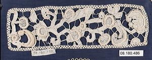 Pair of cuffs, Needle lace, gros point lace, bobbin lace, Italian