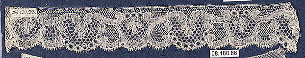 Fragment, Bobbin lace, British, Chinnor, Oxfordshire