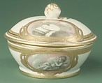 Sugar bowl (from a tea service), Imperial Porcelain Manufactory, St. Petersburg  Russian, Hard-paste porcelain, Russian, St. Petersburg