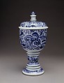 Standing cup with cover, Hard-paste porcelain, Chinese, for Dutch market