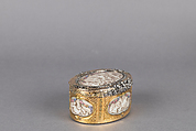 Snuffbox with six scenes of putti at play, Jean Georges (or George) (master 1752, died 1765), Gold, grisaille enamel, diamonds, French, Paris