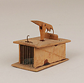 Mouse trap with mouse, Wood, Italian, Naples