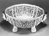 Tureen (one of a pair), Hard-paste porcelain, Chinese, for Continental European, probably Portuguese, market