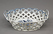 Dessert basket, Caughley Factory (British, ca. 1772–1799), Soft-paste porcelain, British, Caughley
