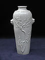 Vase, Hard-paste porcelain, Chinese, for European market