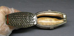 Nutmeg grater, Cowrie shell, silver, British