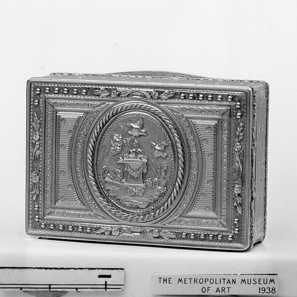 Box for rouge and patches by an unrecorded maker, The Metropolitan Museum of Art