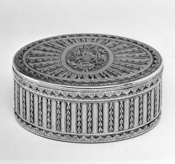 Snuffbox