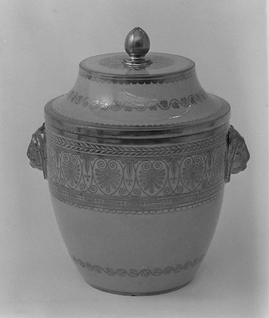 Sugar bowl with cover (pot à sucre pestum) (part of a service)