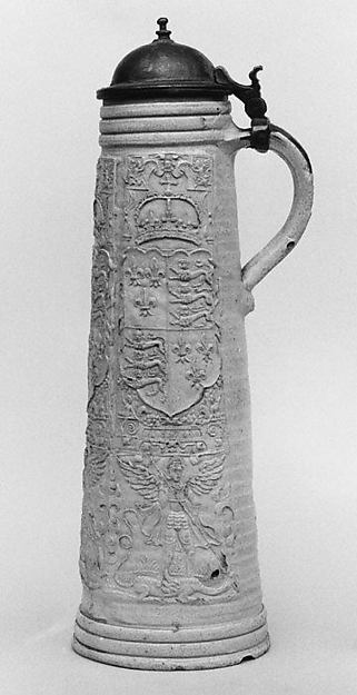 Flagon (Schnelle) by Hans Hilgers