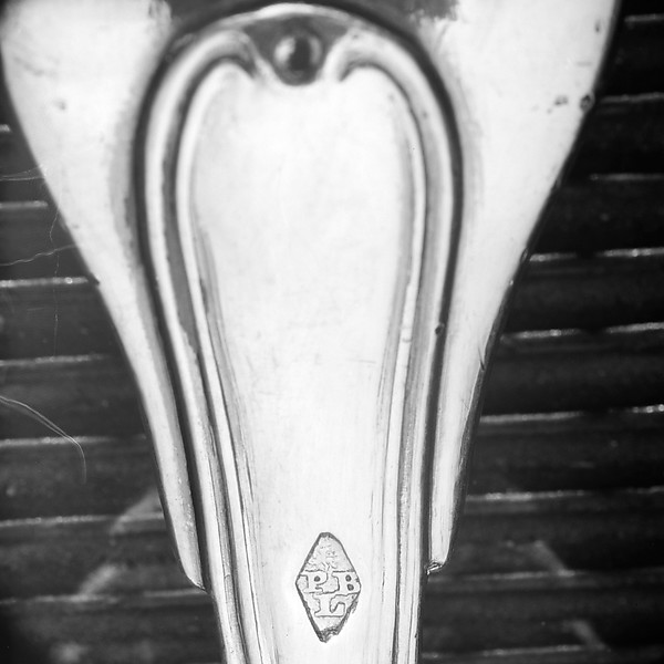 Fork (part of a dining service)