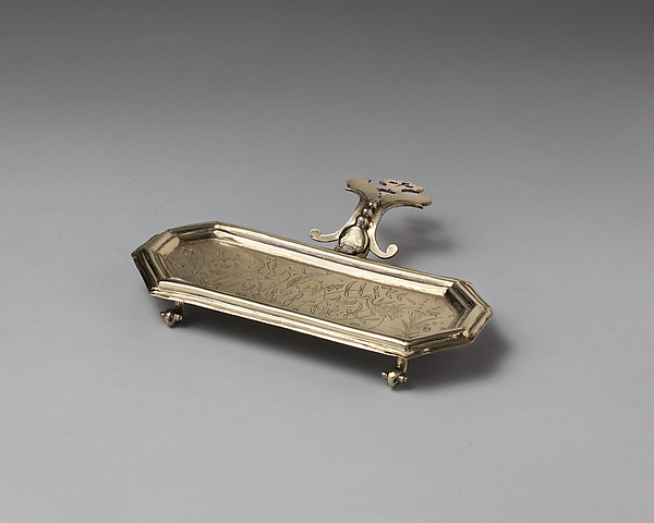 Snuffers tray (part of a toilet service) by I. H., London, The Metropolitan Museum of Art