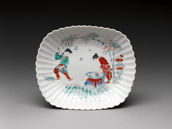 Dish with the story of "Hob in the Well"