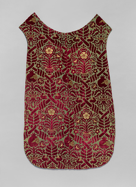 Chasuble back