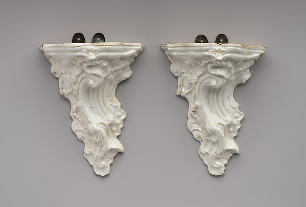 Pair of wall brackets