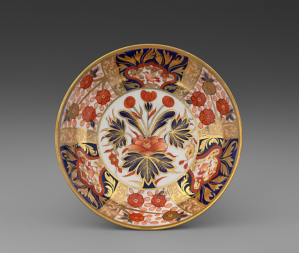 Saucer (part of a service)
