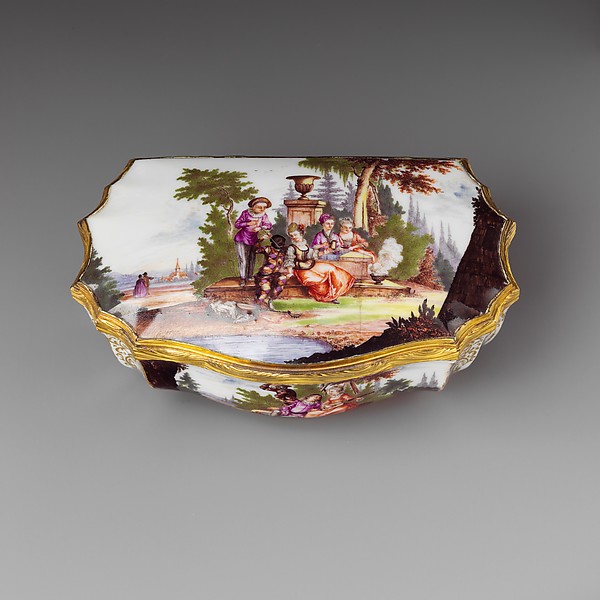 Snuffbox