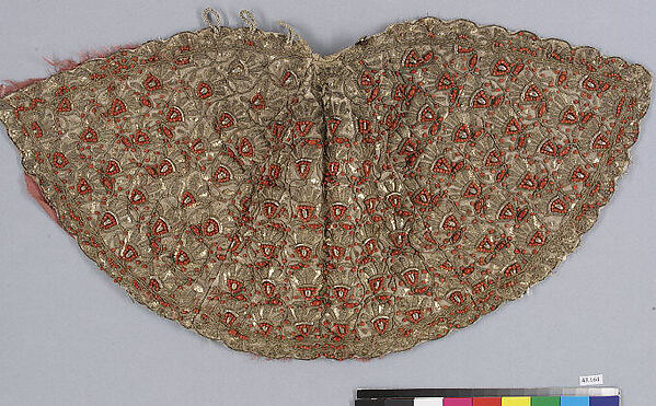 Statue robe by an unrecorded maker, The Metropolitan Museum of Art