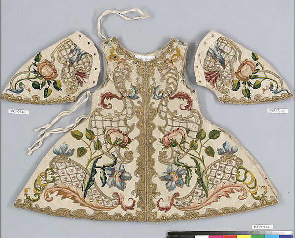 Statue robe
