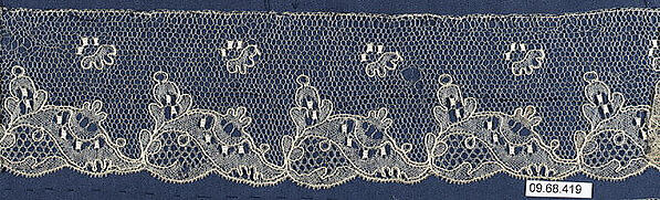 Silk bobbin