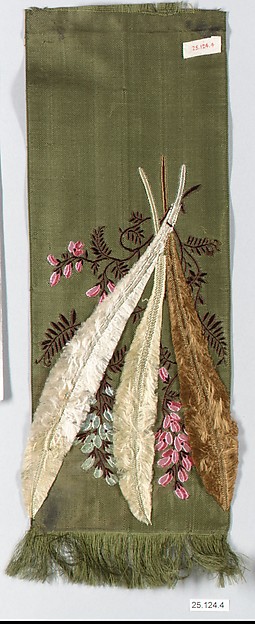 Woman's necktie