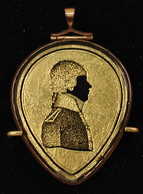 Locket — Hartmann