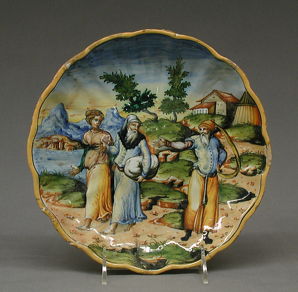 Footed dish