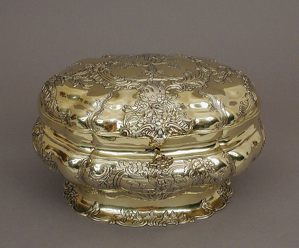 Large oval box (one of a pair) by Gottlieb Satzger, The Metropolitan Museum of Art