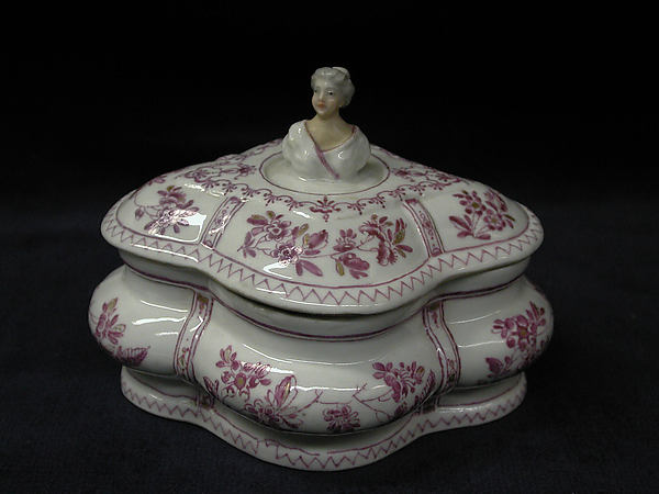 Box with cover by Meissen Manufactory, The Metropolitan Museum of Art