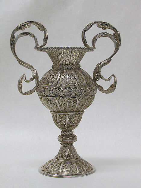 Miniature urn (one of a pair) (part of a set) by an unrecorded maker, The Metropolitan Museum of Art