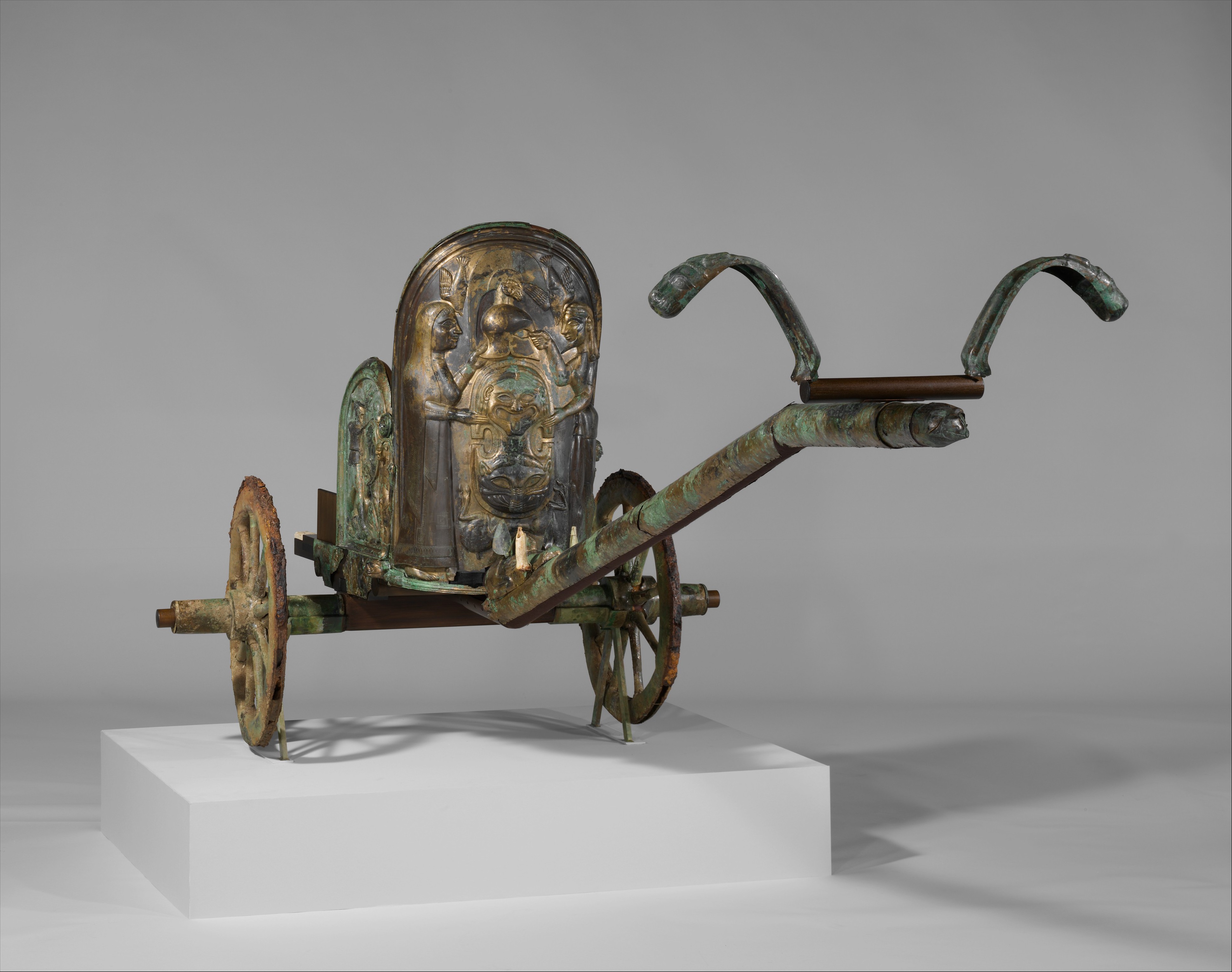 greek chariot