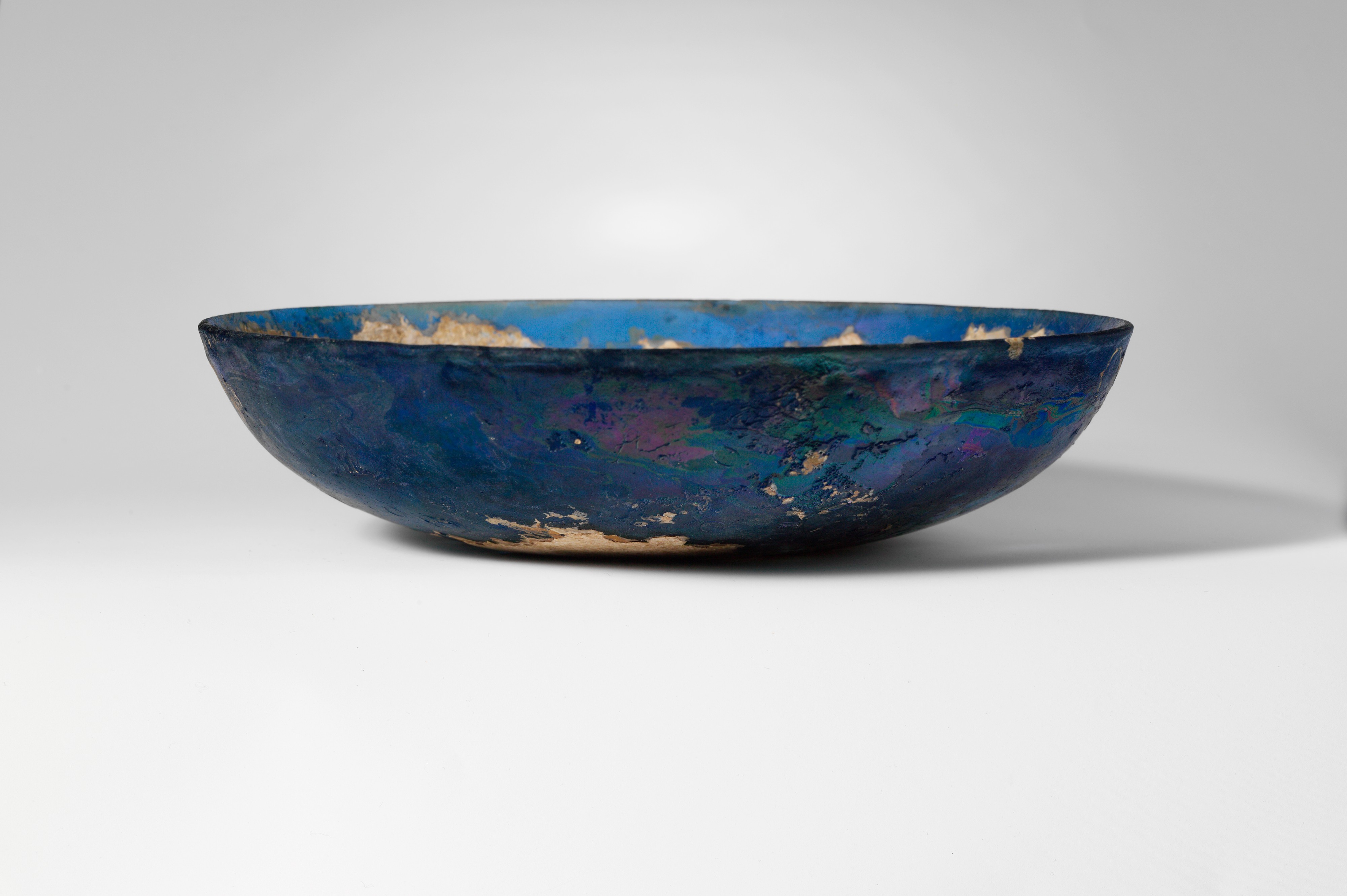 glass-bowl-roman-early-imperial-the-metropolitan-museum-of-art