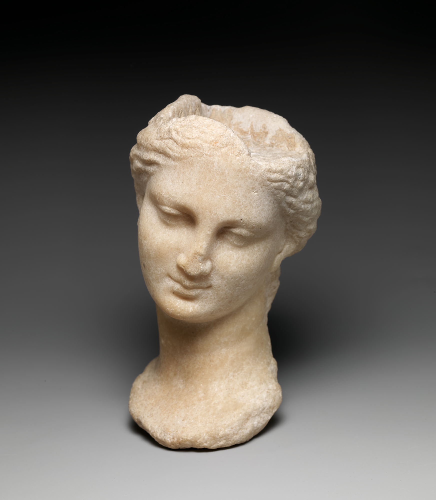Marble Head Of A Girl From A Small Statue Greek Hellenistic The Metropolitan Museum Of Art