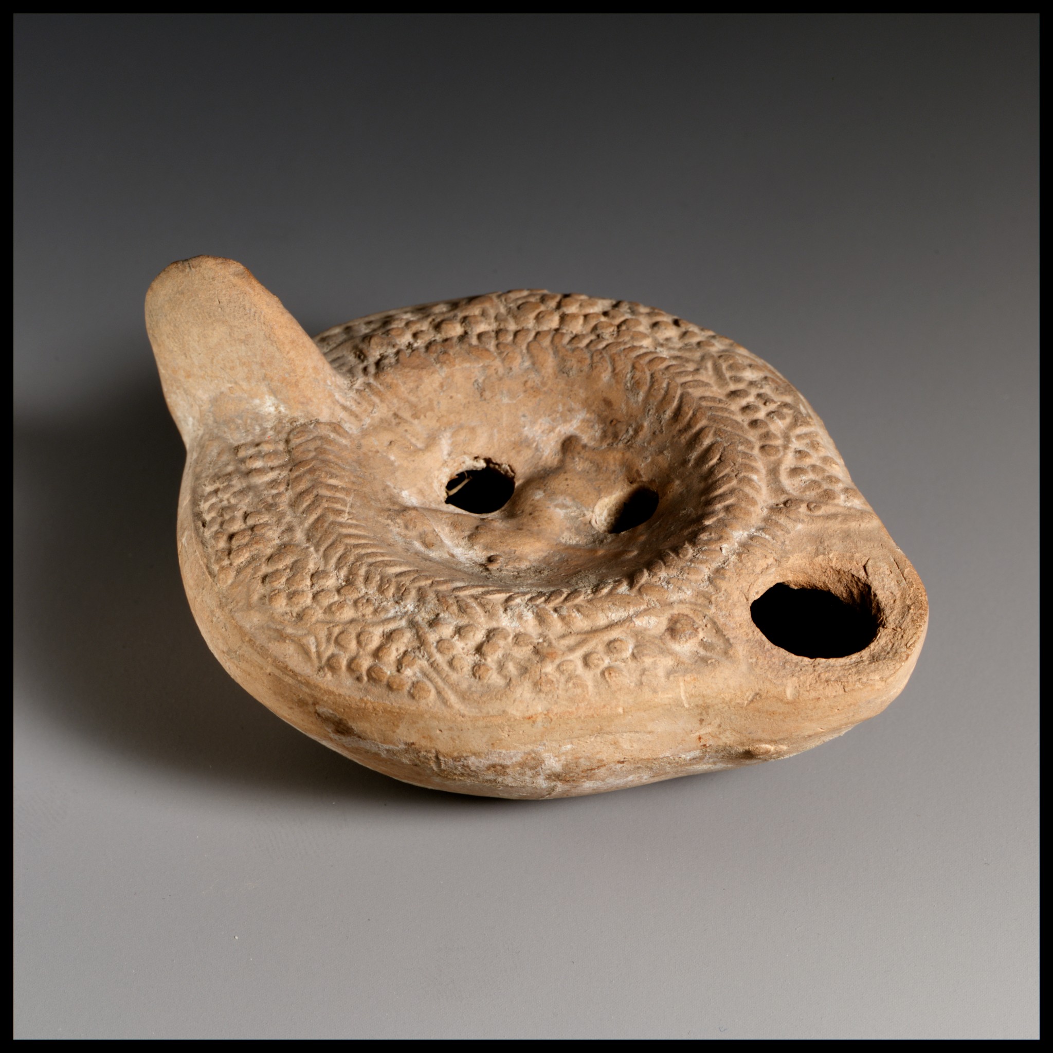 Terracotta oil lamp | Roman, Cypriot | Late Imperial | The Metropolitan ...