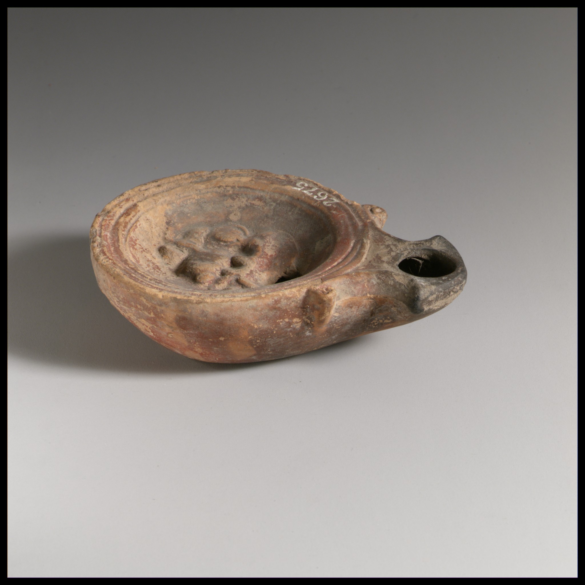 Terracotta oil lamp | Roman | Early Imperial | The Metropolitan Museum ...