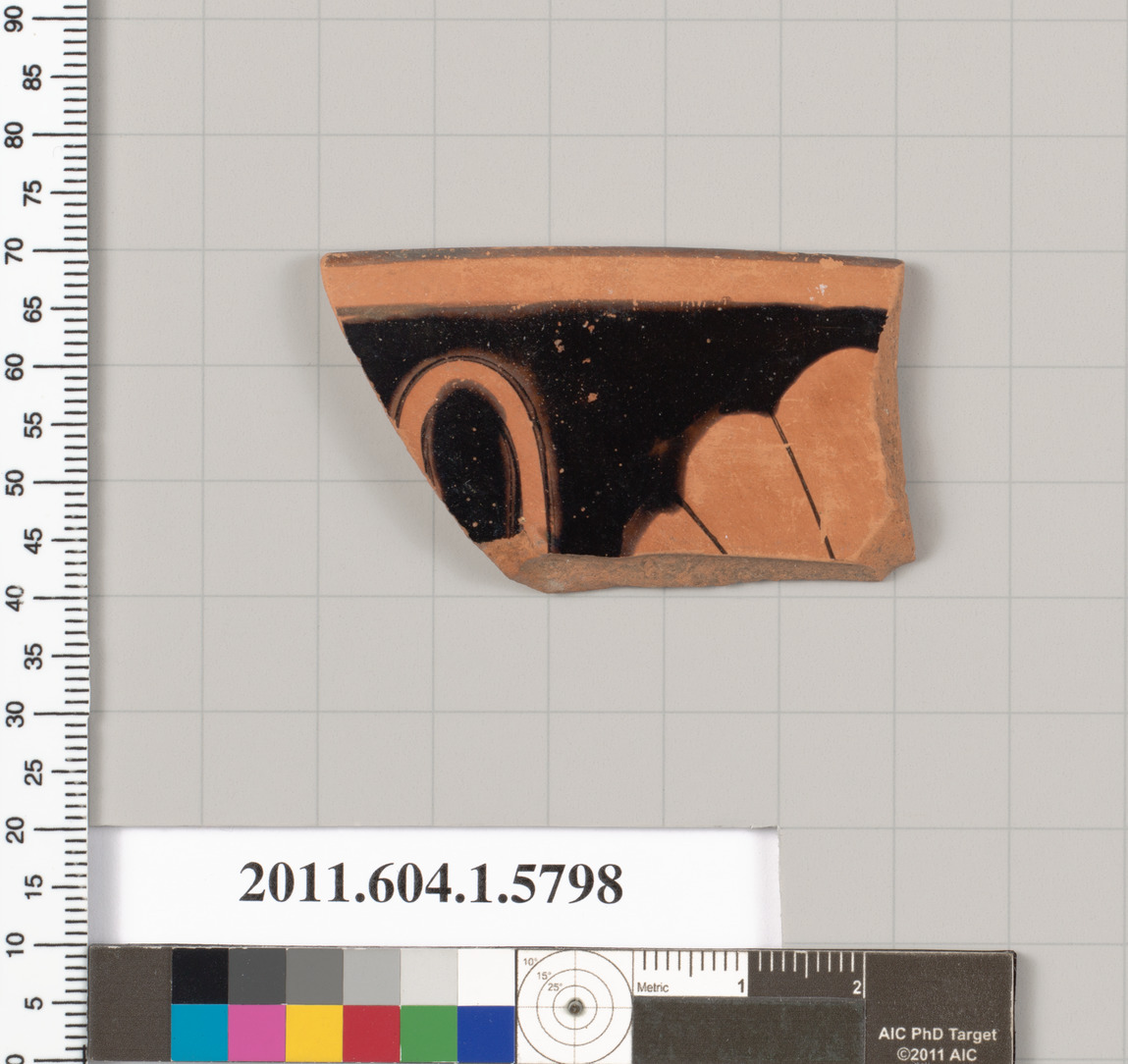 Terracotta rim fragment of a kylix: eye-cup (drinking cup)