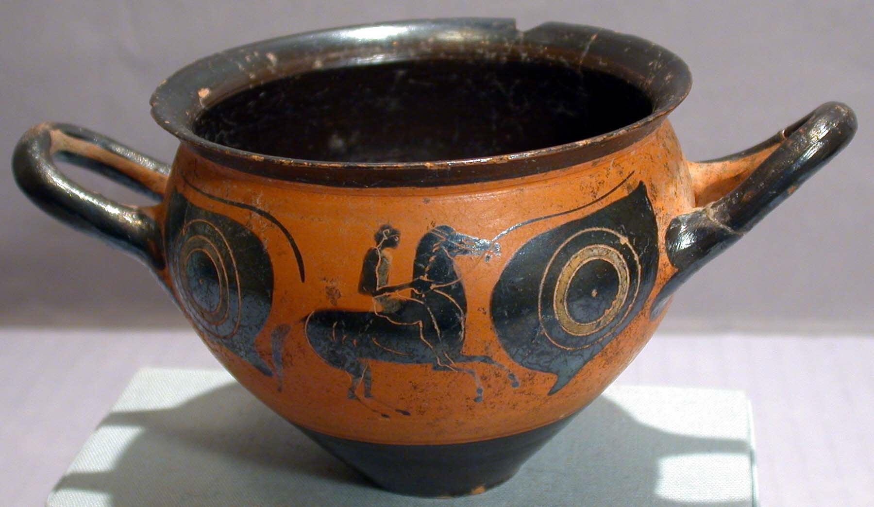 Terracotta mastoid skyphos