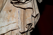 Reconstruction of a marble statue of a woman wrapping herself in a mantle (so-called Small Herculaneum Woman), Vinzenz Brinkmann, Marble stucco on plaster cast, natural pigments in egg tempera, gold foil