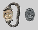 Silver pendant ring with steatite scarab, Silver, glazed steatite, Phoenician