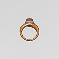Gold and banded agate ring, Gold and banded agate (sardonyx) stone, Roman, Cypriot