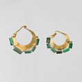 Gold and variscite earring (one of a pair), Gold, chalcedony, Roman, Cypriot