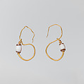 Gold and banded agate earring, Gold, banded agate, Roman