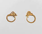 Gold earring with head of an antelope, Gold, Greek