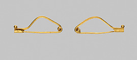 Two gold fibulae (safety pins), Gold, Etruscan