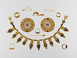 Set of jewelry, Gold, glass, rock crystal, agate, carnelian, Etruscan
