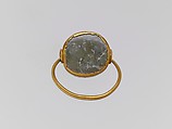 Gold hoop with picrolite stone in gold setting, Gold, steatite, Cypriot